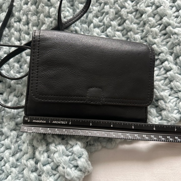 Small coach purse “wallet on a string” in black - Picture 9 of 9